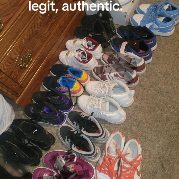 Assorted Sneakers Collection - Picture 3 of 7